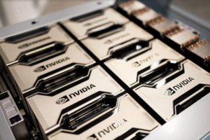 Акции NVIDIA падают после запрета на экспорт чипов в Китай и Россию