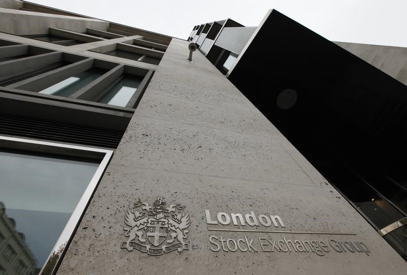 Рынок акций  Великобритании закрылся ростом, Investing.com Великобритания 100 прибавил 0,64%